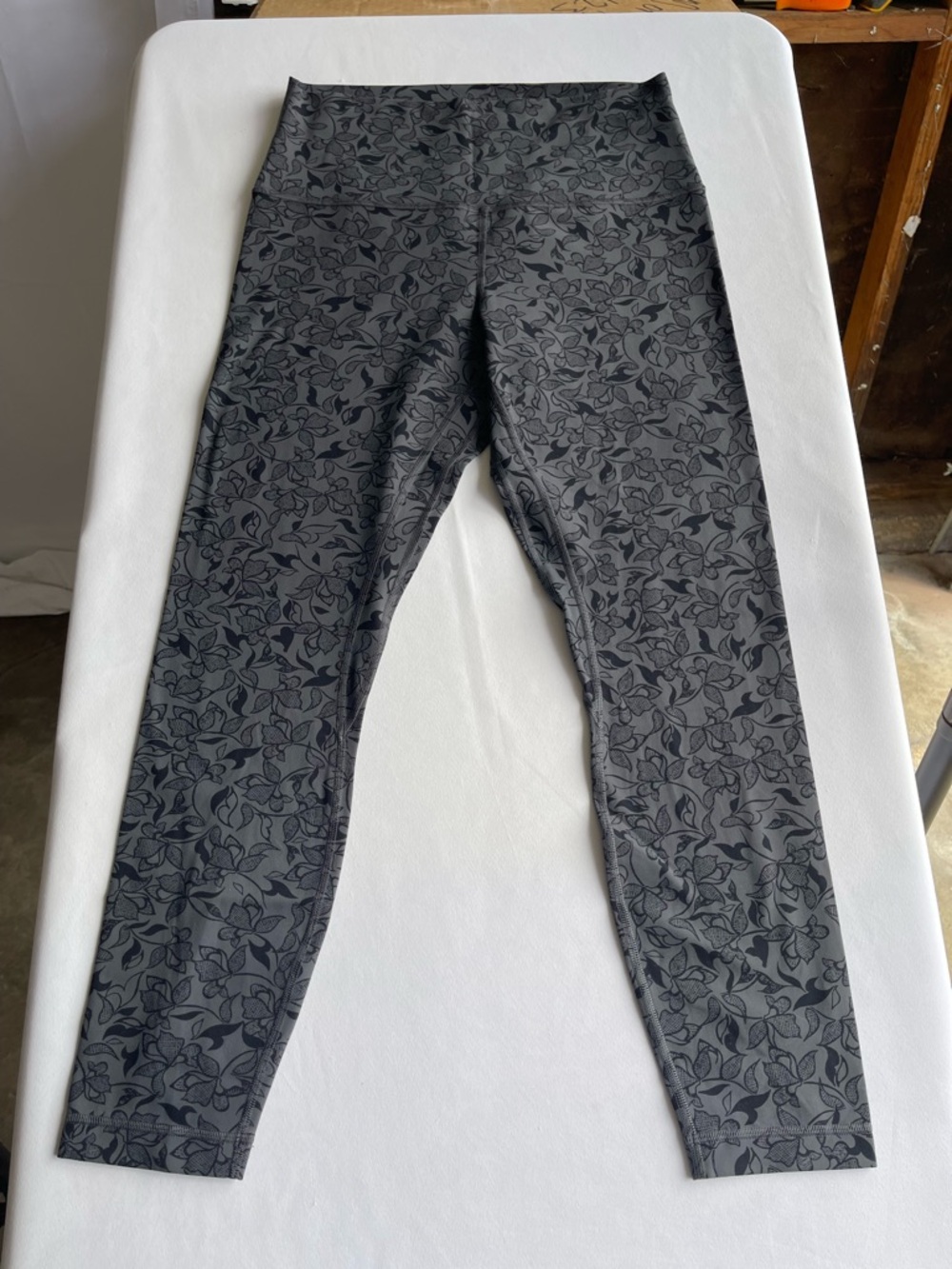 lululemon athletica Gray Floral-Print Leggings